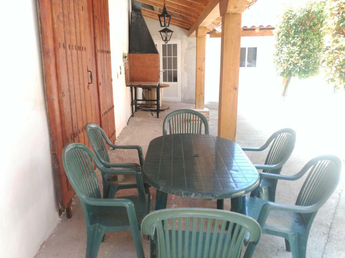 APARTAMENTOS LA CASONA DE EZCARAY CON TERRAZAS y PATIOS INDIVIDUALES Exterior foto